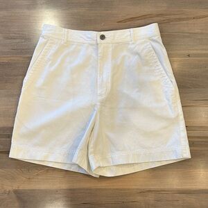 Liz Claiborne Women’s White Flat-Front Cotton Shorts
